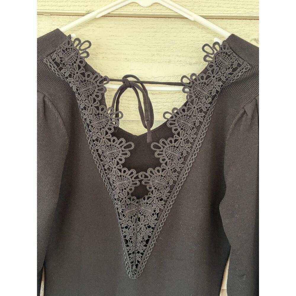 *NWT* Flattering BTFBM Black Ribbed Knit Mini Dress Lace-Up Back Size M - Picture 5 of 9